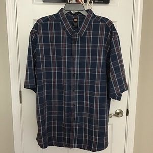 Dickies Relaxed Fit Collared Shirt